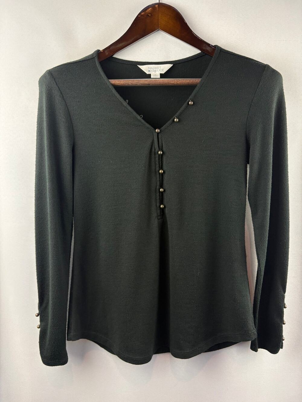 Women’s Market & Spruce Small Black V-Neck Sweater